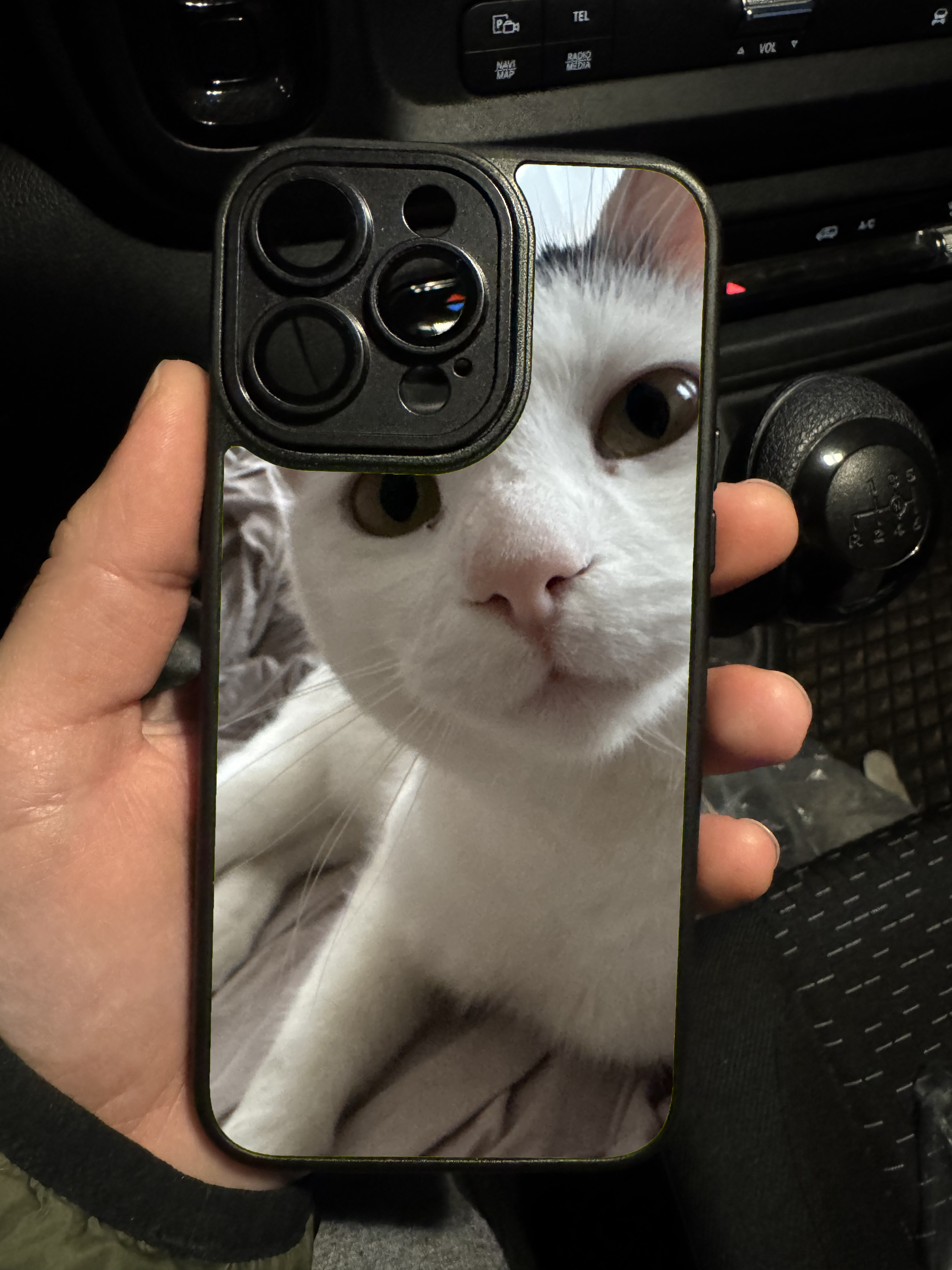 TOKBOX automata